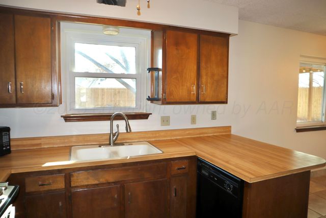 56 HUNSLEY Road, Canyon, TX 79015