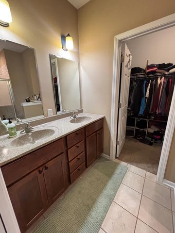 1300 Bobolink Road, Valparaiso, IN 46383