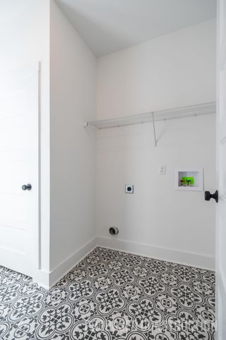 1300 Rabbit Warren Flat, Lexington, KY 40509