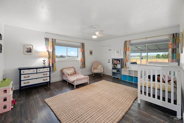 7816 E Victory Rd, Nampa, ID 83687