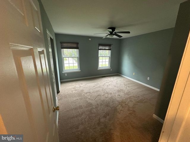 302 WOODSEDGE LN, Felton, DE 19943