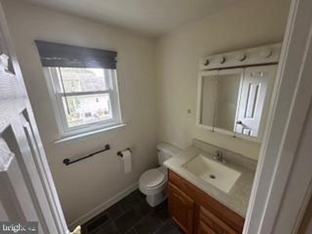 302 WOODSEDGE LN, Felton, DE 19943