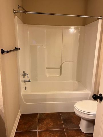 117 Carrington Avenue, Lowell, AR 72745