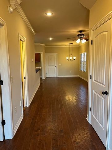 117 Carrington Avenue, Lowell, AR 72745