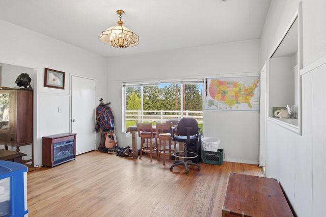 12242 Orange Blossom Rd, Oakdale, CA 95361