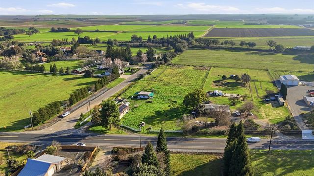 12242 Orange Blossom Rd, Oakdale, CA 95361