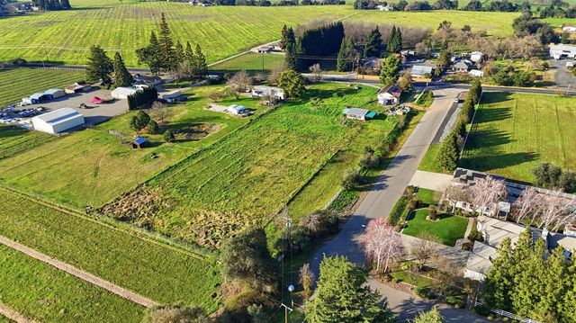 12242 Orange Blossom Rd, Oakdale, CA 95361