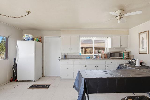 12242 Orange Blossom Rd, Oakdale, CA 95361