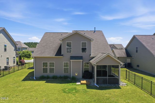 627 Fairway Drive, Mebane, NC 27302