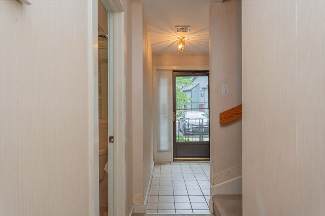 110 Dean St 55, Taunton, MA 02780