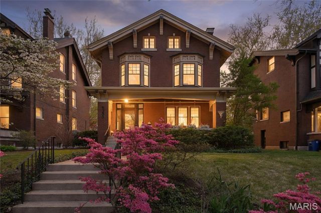 6335 Pershing Avenue, University City, MO 63130
