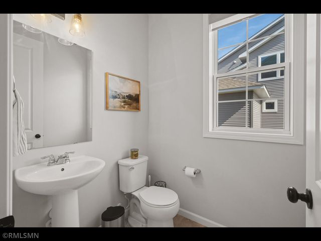 13475 Fondant Trail N, Hugo, MN 55038