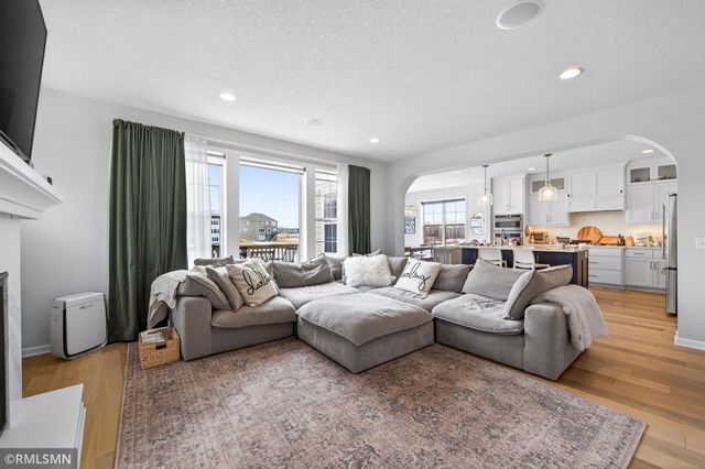 13475 Fondant Trail N, Hugo, MN 55038