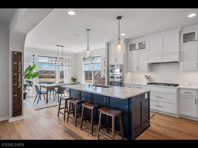 13475 Fondant Trail N, Hugo, MN 55038