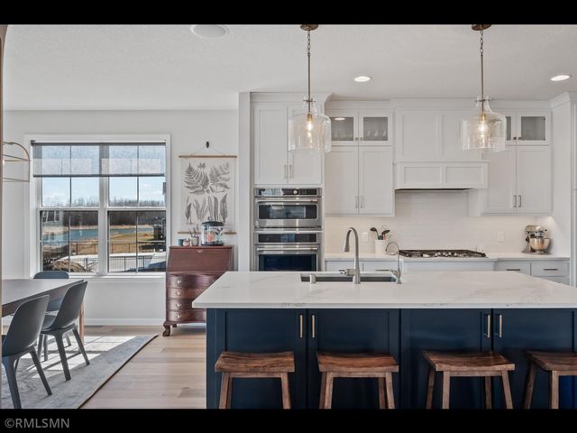 13475 Fondant Trail N, Hugo, MN 55038