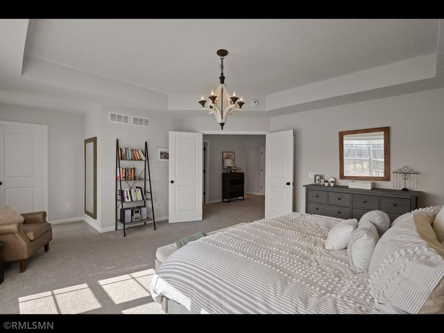 13475 Fondant Trail N, Hugo, MN 55038