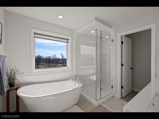 13475 Fondant Trail N, Hugo, MN 55038