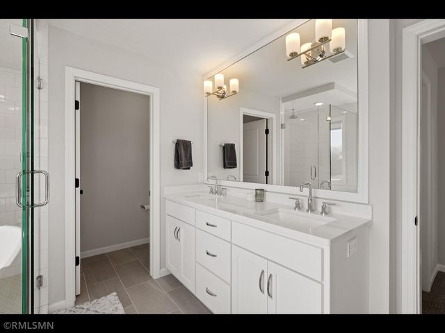 13475 Fondant Trail N, Hugo, MN 55038