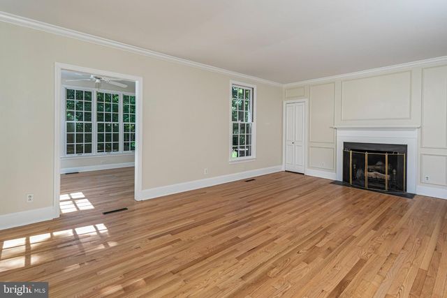 90 AUDUBON LN, Princeton, NJ 08540