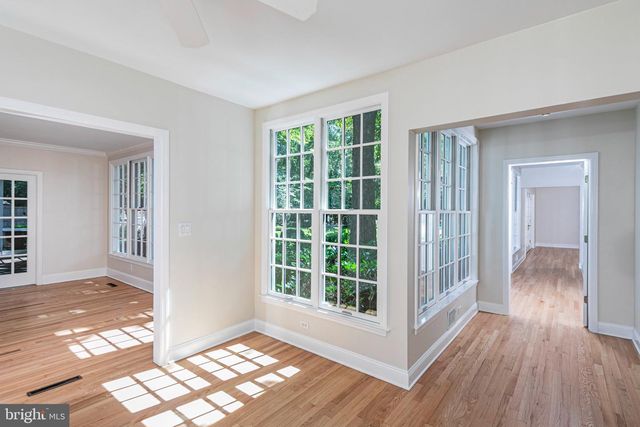 90 AUDUBON LN, Princeton, NJ 08540