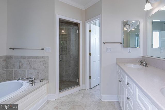90 AUDUBON LN, Princeton, NJ 08540