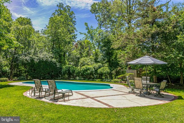 90 AUDUBON LN, Princeton, NJ 08540