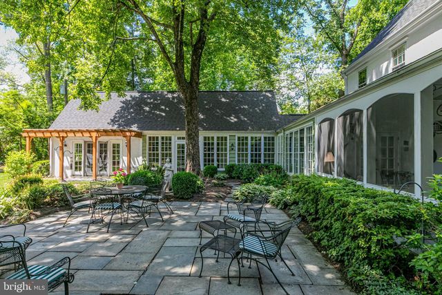 90 AUDUBON LN, Princeton, NJ 08540