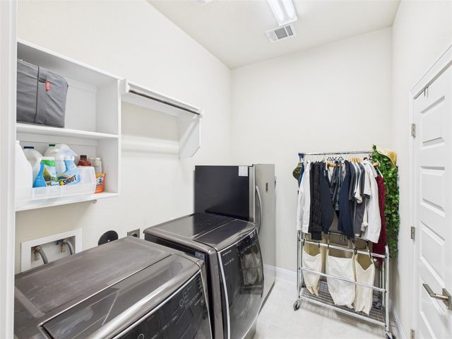 125 Frogfruit WAY, San Marcos, TX 78666