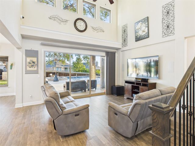 125 Frogfruit WAY, San Marcos, TX 78666