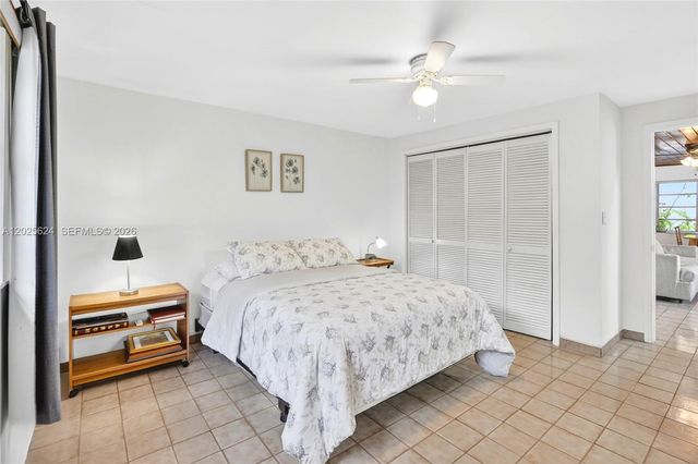 9231 SW 16th St, Miami, FL 33165