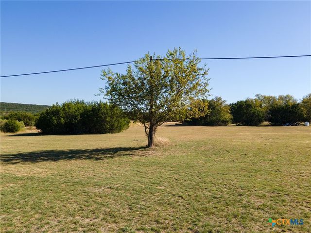 4592 County Road 3220, Kempner, TX 76539