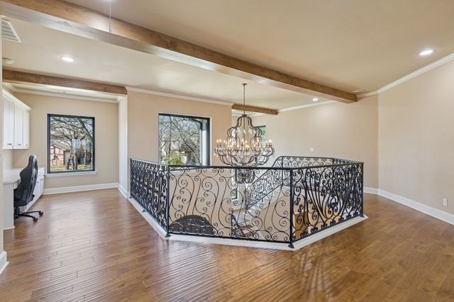 2966 Peninsula Drive, Grapevine, TX 76051