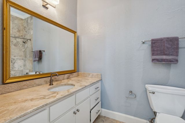 2966 Peninsula Drive, Grapevine, TX 76051