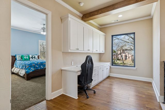 2966 Peninsula Drive, Grapevine, TX 76051