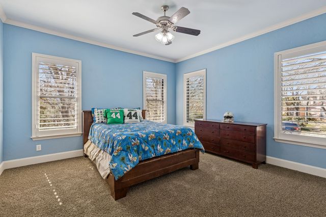 2966 Peninsula Drive, Grapevine, TX 76051