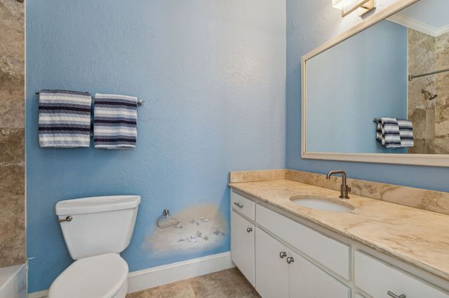 2966 Peninsula Drive, Grapevine, TX 76051