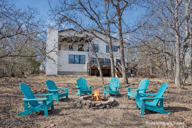 2966 Peninsula Drive, Grapevine, TX 76051