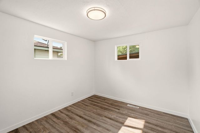 1317 E Decatur Ave, Spokane, WA 99208