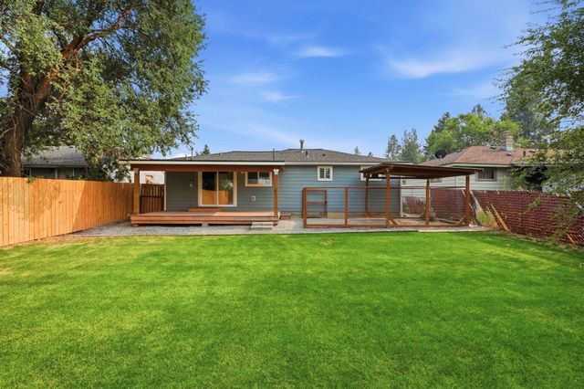 1317 E Decatur Ave, Spokane, WA 99208