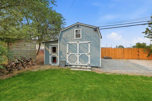 1317 E Decatur Ave, Spokane, WA 99208