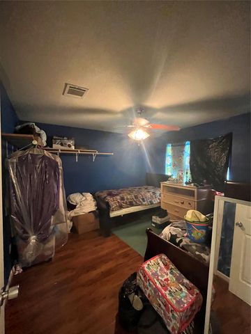 2705 Brewster Street, Houston, TX 77026