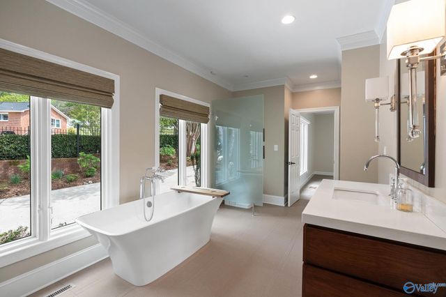 94 SE Scenic Drive SE, Huntsville, AL 35801