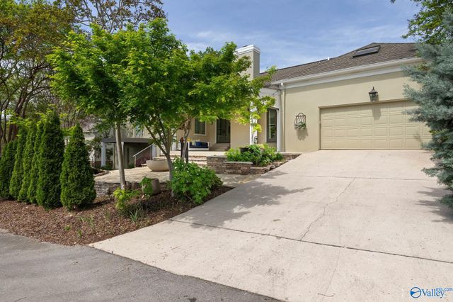 94 SE Scenic Drive SE, Huntsville, AL 35801