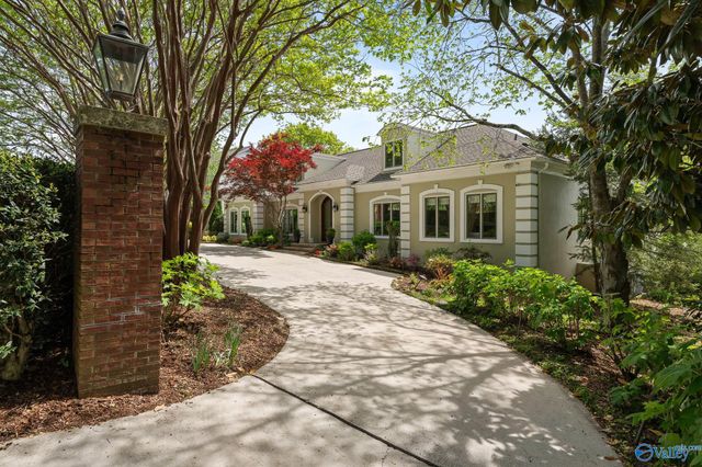 94 SE Scenic Drive SE, Huntsville, AL 35801