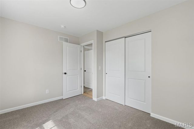 907 Westbrook Drive, Warrenton, MO 63383