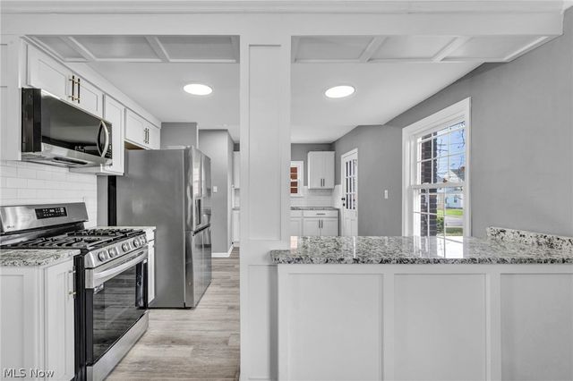 16809 Scottsdale Boulevard, Shaker Heights, OH 44120