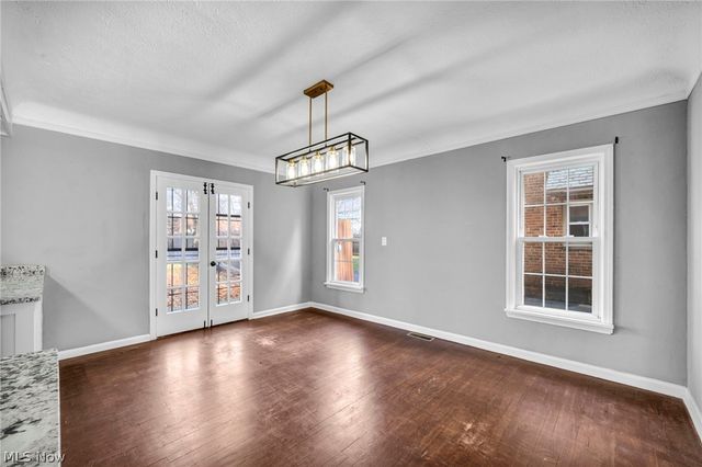 16809 Scottsdale Boulevard, Shaker Heights, OH 44120