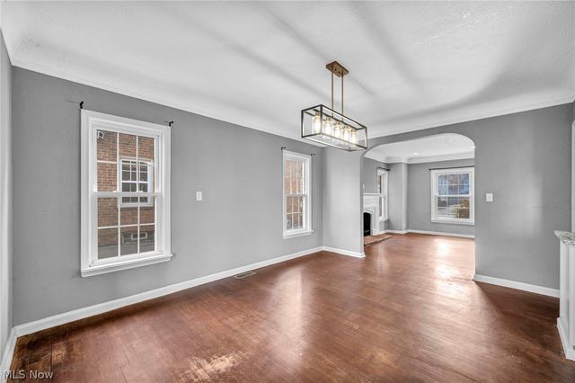 16809 Scottsdale Boulevard, Shaker Heights, OH 44120