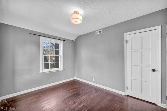 16809 Scottsdale Boulevard, Shaker Heights, OH 44120