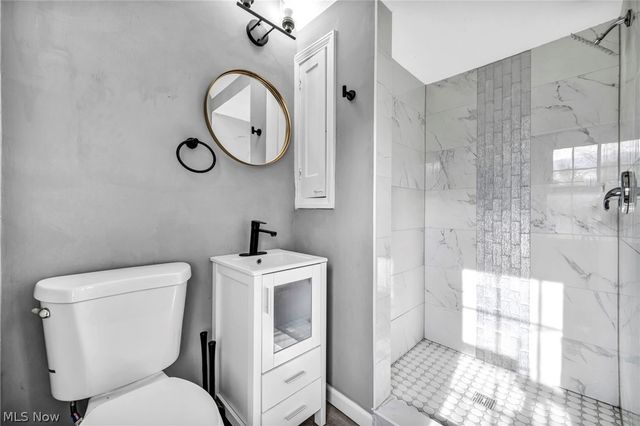 16809 Scottsdale Boulevard, Shaker Heights, OH 44120